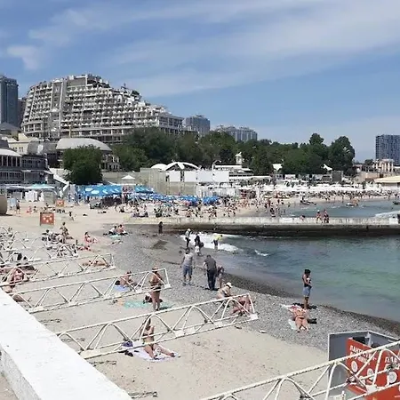 з терасою в аркадії, жк 36 перлина, є укриття Apartment